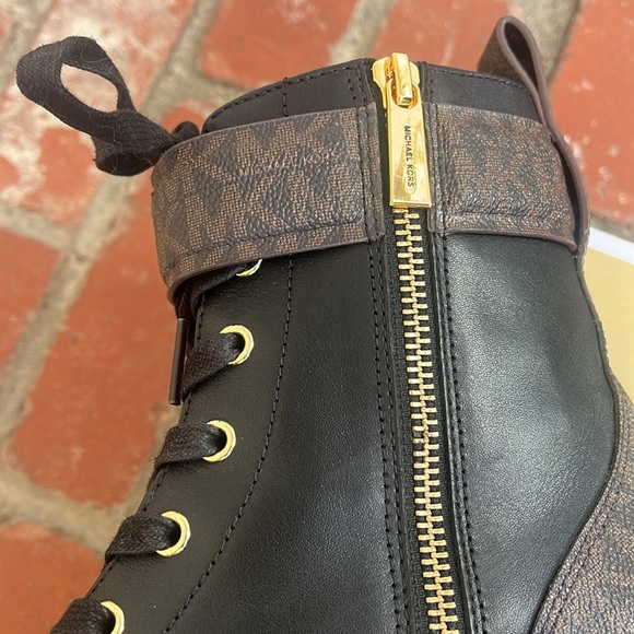 Michael Kors Stark Bootie - Picture 14 of 16